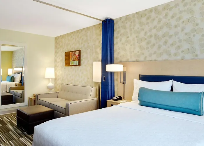 Home2 By Hilton Chicago
