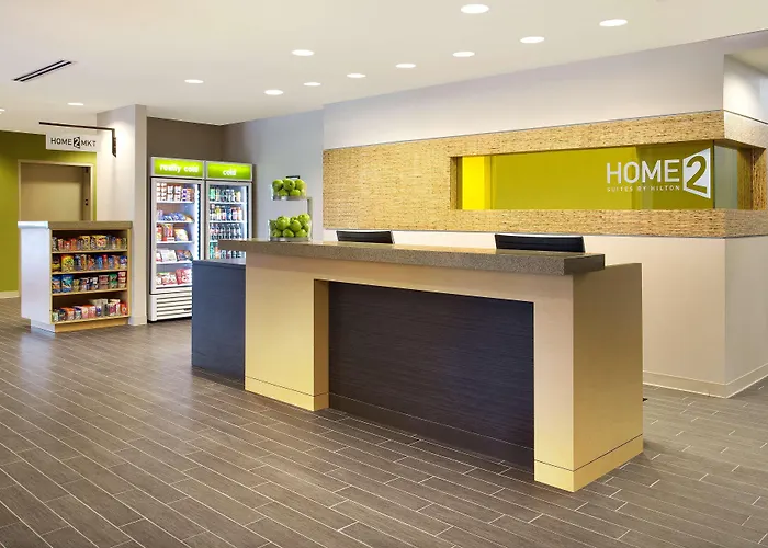 Отель Home2 By Hilton Chicago