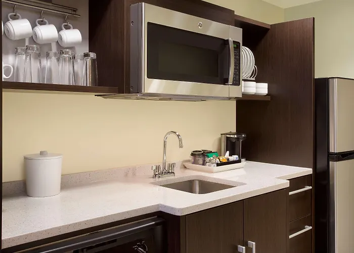 Отель Home2 By Hilton Chicago Шаамбург