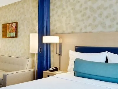 Home2 By Hilton Chicago