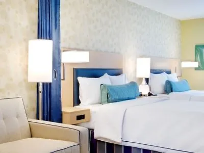 Home2 By Hilton Chicago Hotel