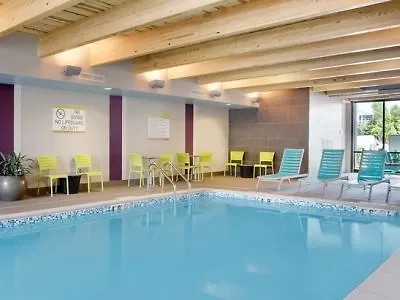 Home2 By Hilton Chicago Hotel 3*